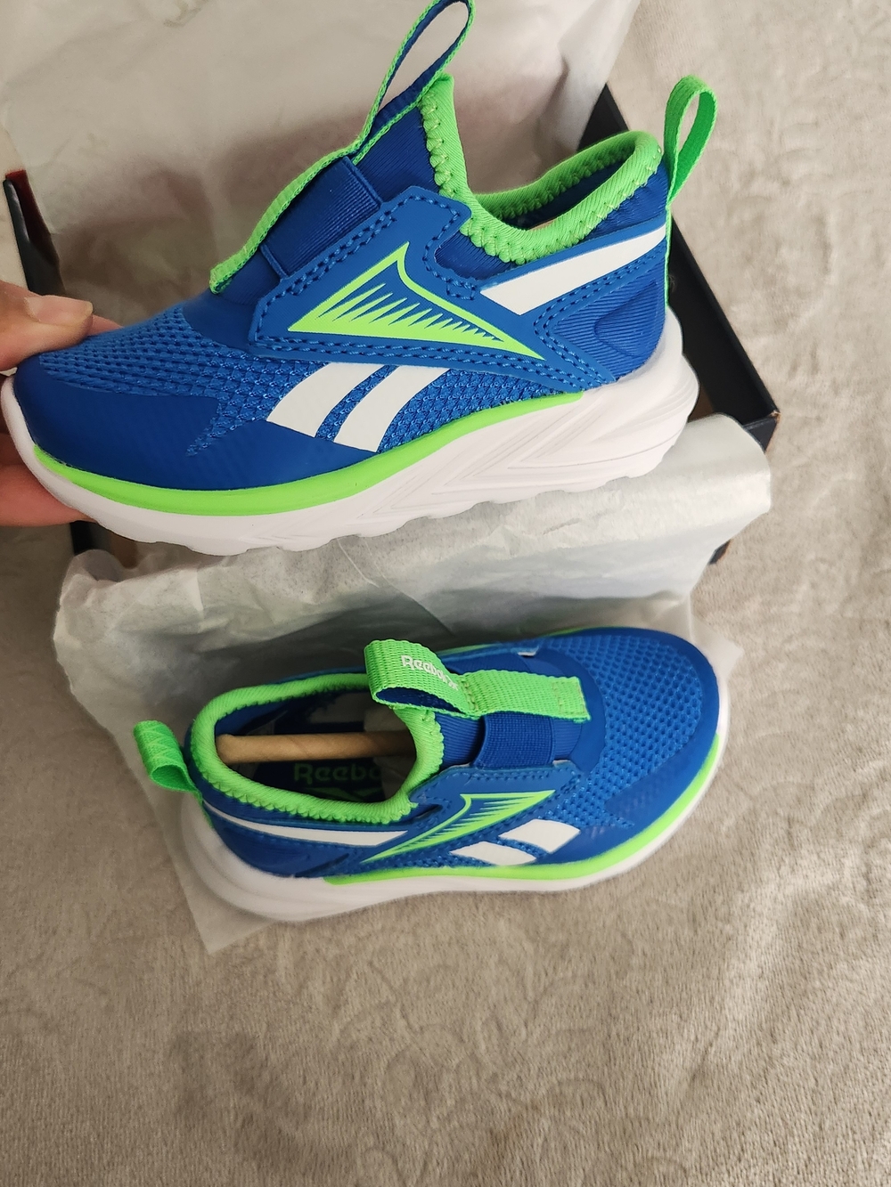 Reebok Kids Royal Blue and Neon Green Slip-On Athletic Sneakers 6c 6k 6 Toddler